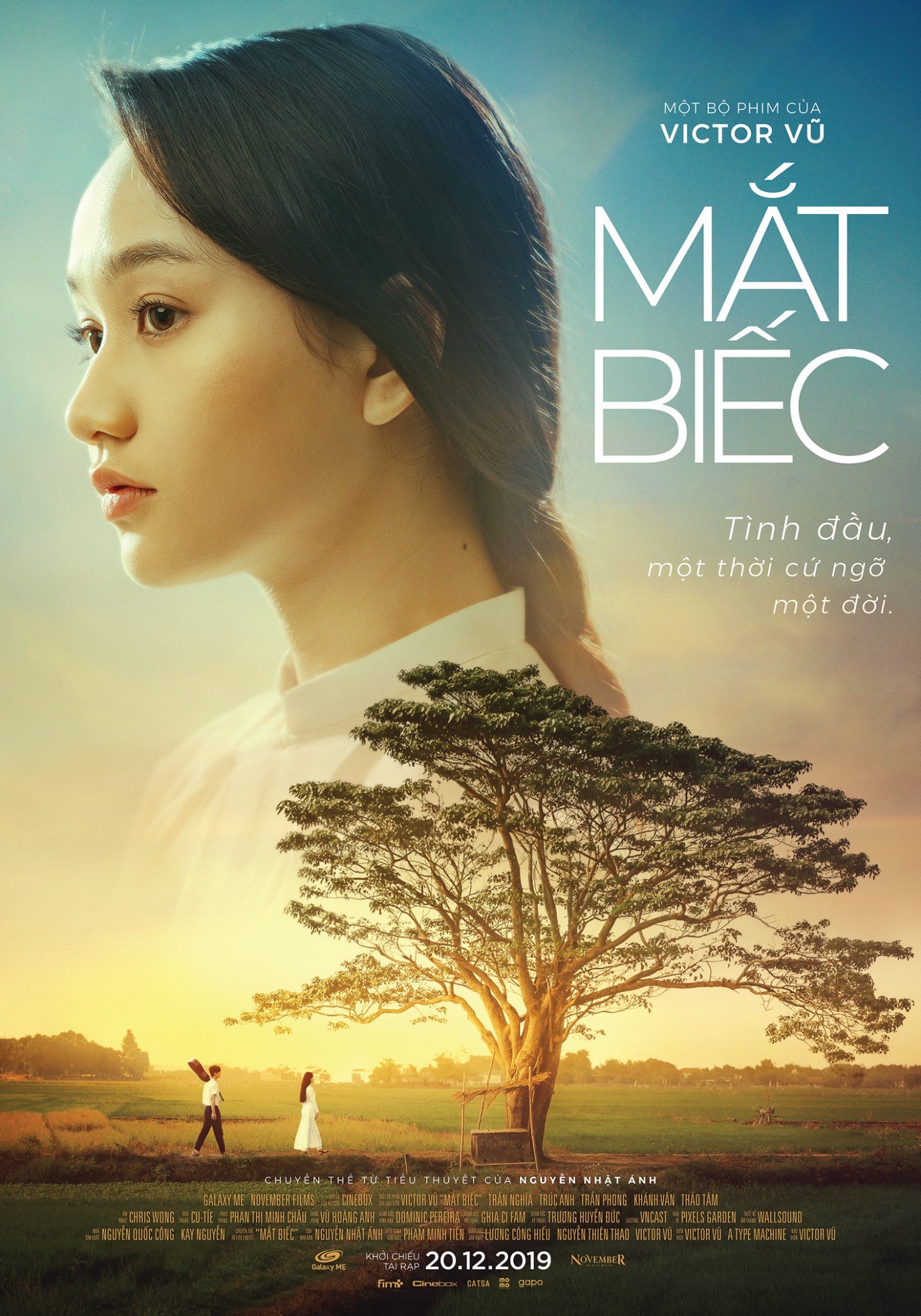 MẮT BIẾC